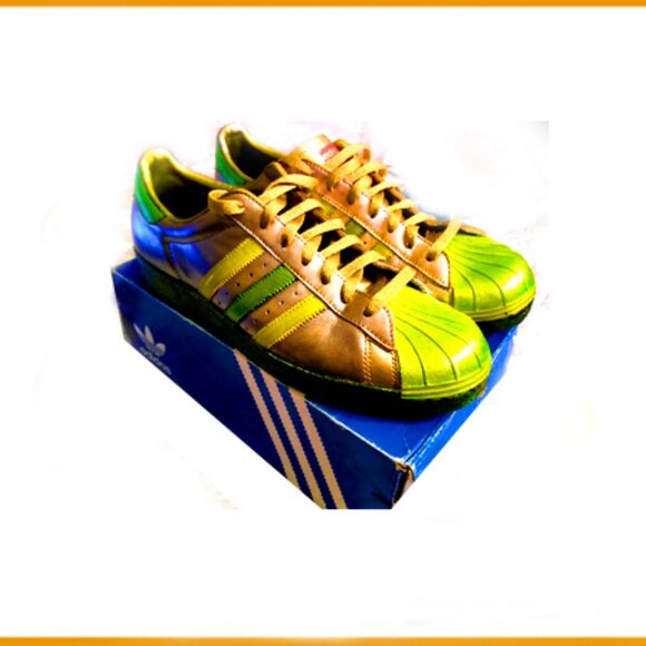 One Of A Kind Adidas Originals Leather Athletic Metallic Glitter Gum Sneakers main image 7
